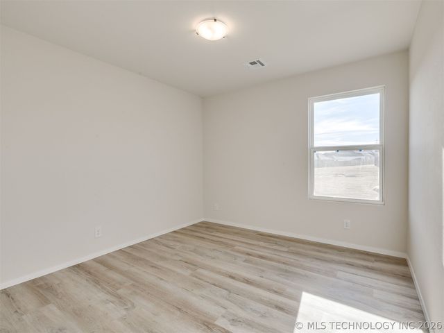 7510 E 90th Place North, Owasso, OK 74055