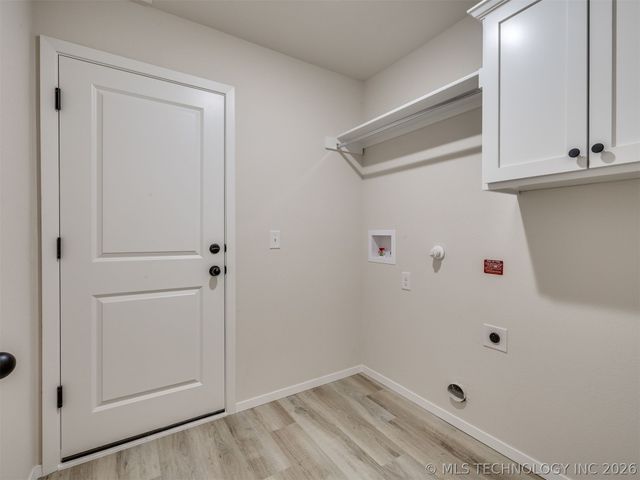 7510 E 90th Place North, Owasso, OK 74055