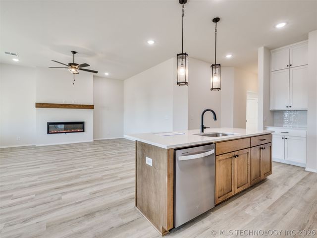 7510 E 90th Place North, Owasso, OK 74055