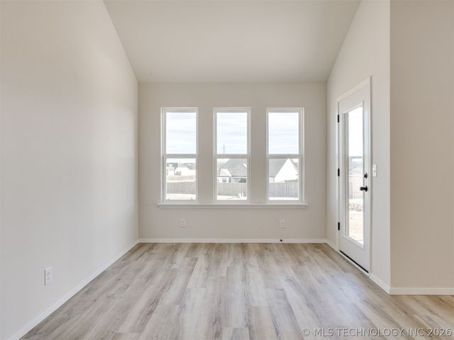7510 E 90th Place North, Owasso, OK 74055