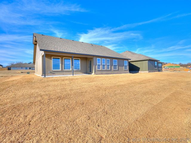 7510 E 90th Place North, Owasso, OK 74055