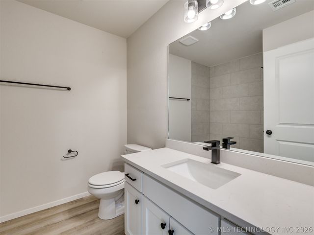 7510 E 90th Place North, Owasso, OK 74055