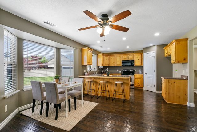 2028 MORNINGSIDE DR, Farmington, UT 84025