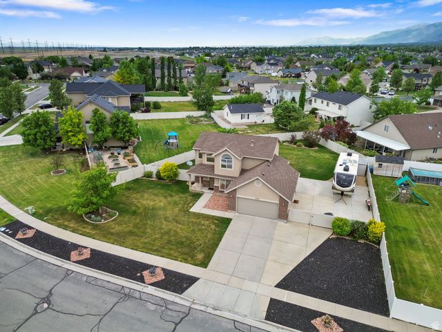 2028 MORNINGSIDE DR, Farmington, UT 84025