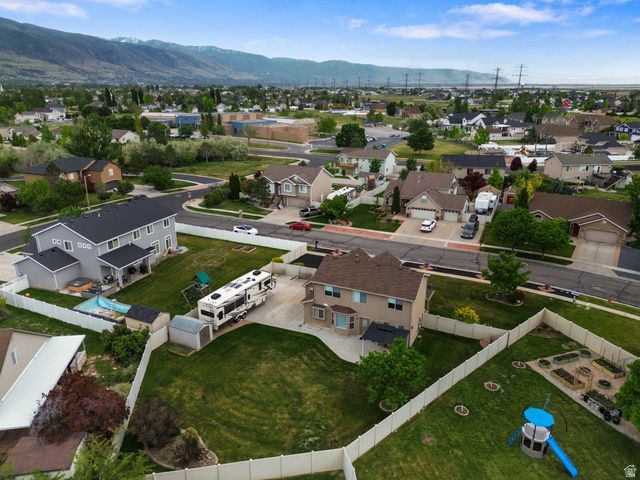 2028 MORNINGSIDE DR, Farmington, UT 84025