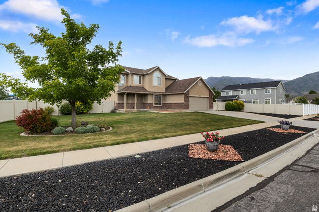 2028 MORNINGSIDE DR, Farmington, UT 84025
