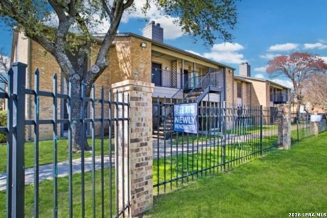 500 E Loop 820 # 1500, Fort Worth, TX 76112
