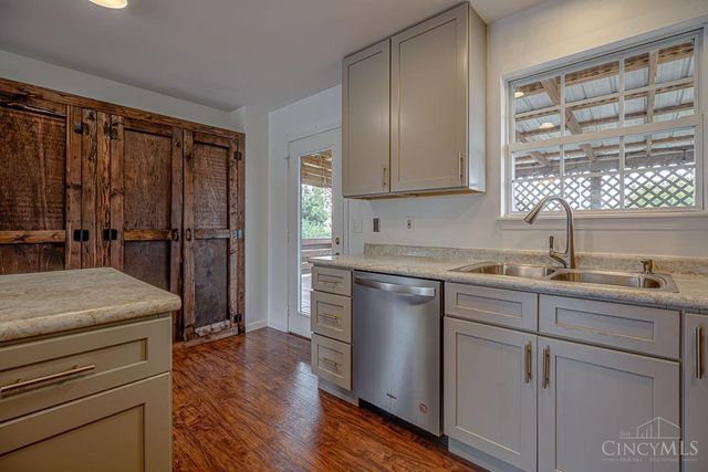 925 Autumn Court, Trenton, OH 45067