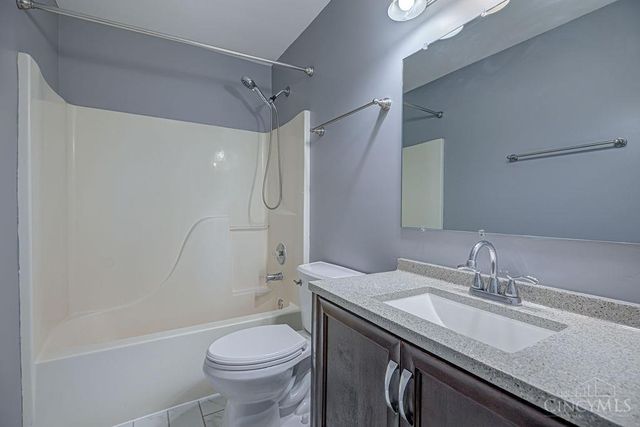 925 Autumn Court, Trenton, OH 45067