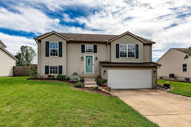 925 Autumn Court, Trenton, OH 45067