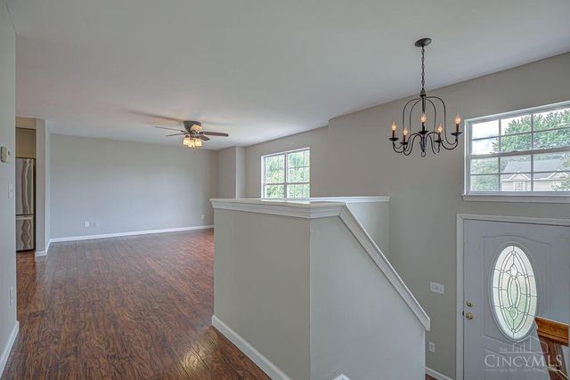 925 Autumn Court, Trenton, OH 45067