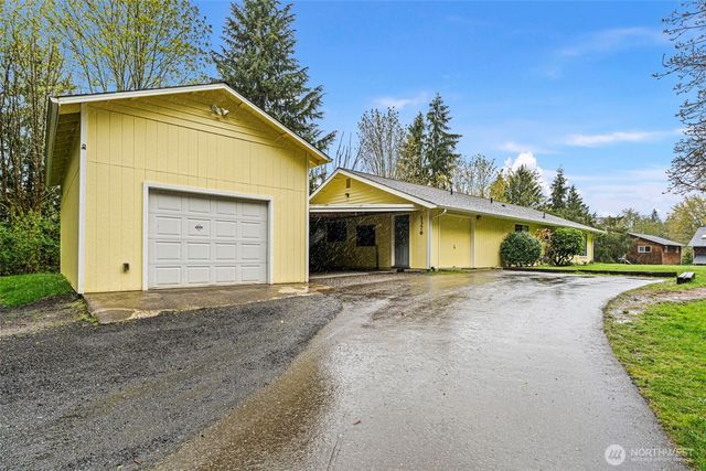 1376 Higher Ground Lane, Port Orchard, WA 98366