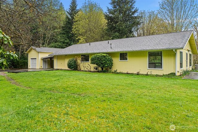 1376 Higher Ground Lane, Port Orchard, WA 98366