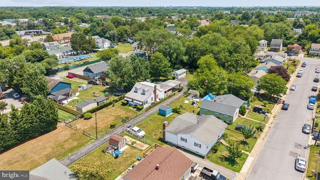 19 SOLOMONS ISLAND RD, Annapolis, MD 21401