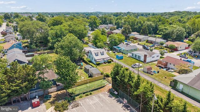 19 SOLOMONS ISLAND RD, Annapolis, MD 21401