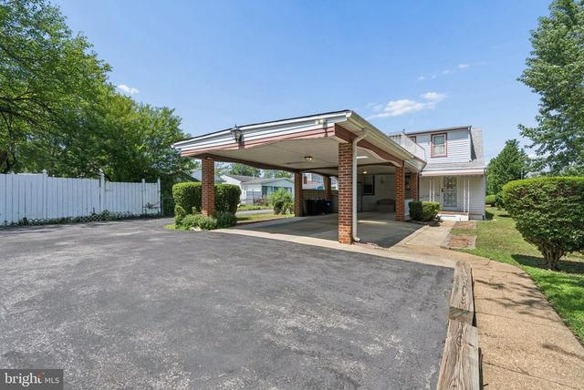 19 SOLOMONS ISLAND RD, Annapolis, MD 21401