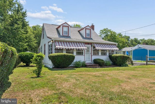 19 SOLOMONS ISLAND RD, Annapolis, MD 21401