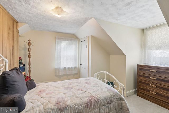 19 SOLOMONS ISLAND RD, Annapolis, MD 21401