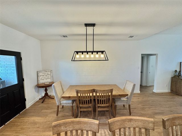 416 Austin Street, Callisburg, TX 76240