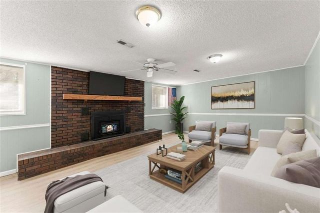 588 Estatohe Circle, Toccoa, GA 30577