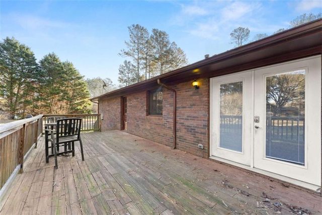 588 Estatohe Circle, Toccoa, GA 30577