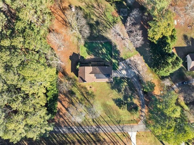 588 Estatohe Circle, Toccoa, GA 30577