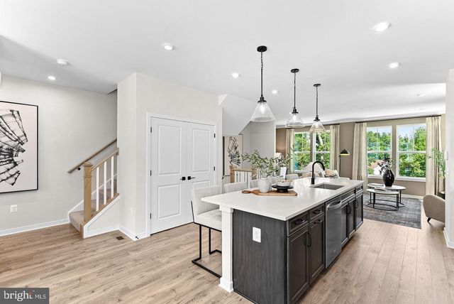 54321 MYSTIC MAROON TER, Ashburn, VA 20147