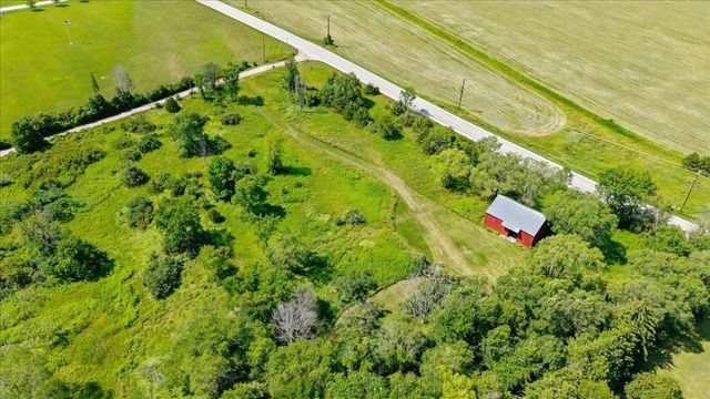 256 Rockledge Drive, North Hero, VT 05474
