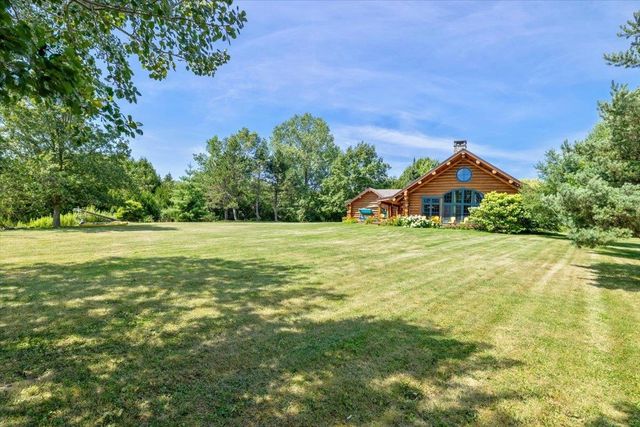 256 Rockledge Drive, North Hero, VT 05474