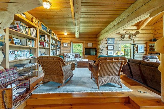 256 Rockledge Drive, North Hero, VT 05474