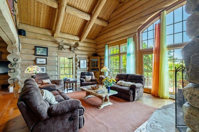256 Rockledge Drive, North Hero, VT 05474