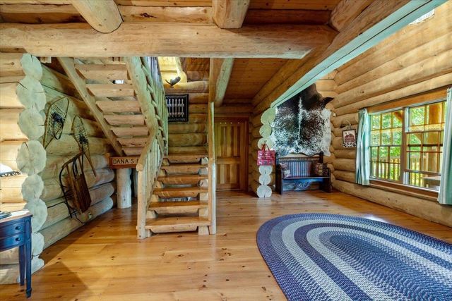 256 Rockledge Drive, North Hero, VT 05474
