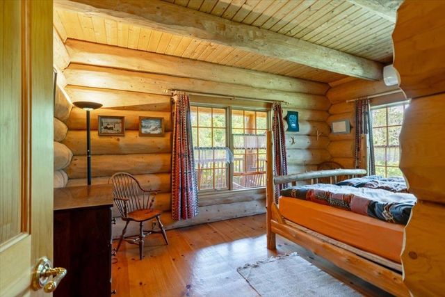 256 Rockledge Drive, North Hero, VT 05474