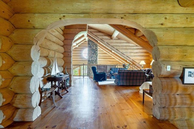 256 Rockledge Drive, North Hero, VT 05474