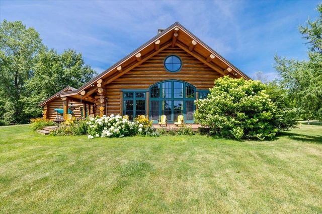 256 Rockledge Drive, North Hero, VT 05474