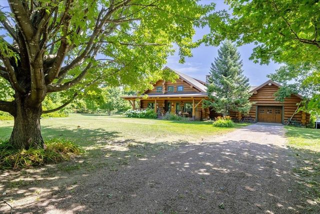 256 Rockledge Drive, North Hero, VT 05474