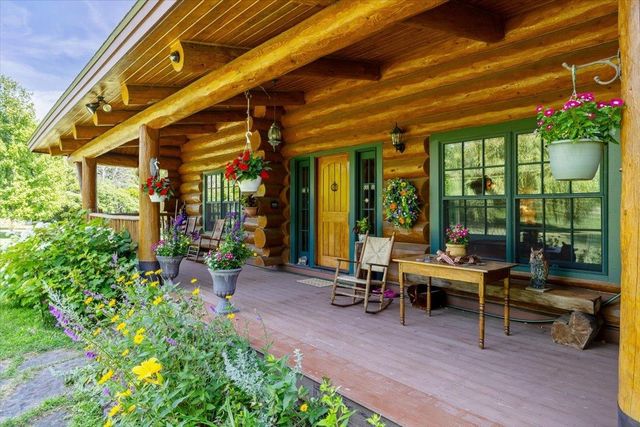 256 Rockledge Drive, North Hero, VT 05474
