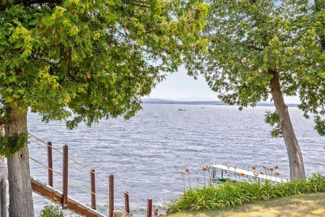 256 Rockledge Drive, North Hero, VT 05474