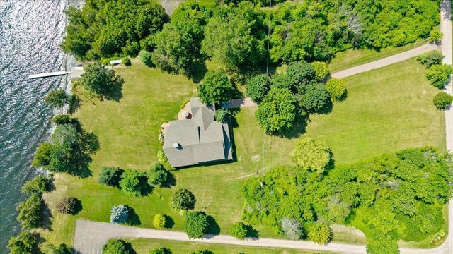 256 Rockledge Drive, North Hero, VT 05474