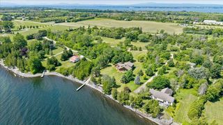 256 Rockledge Drive, North Hero, VT 05474