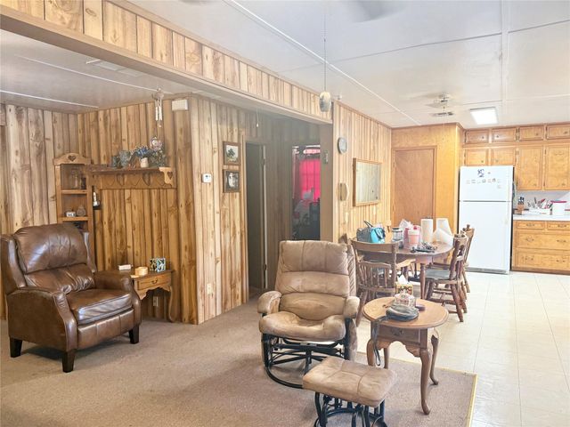 210 Magnolia Cove, Onalaska, TX 77360