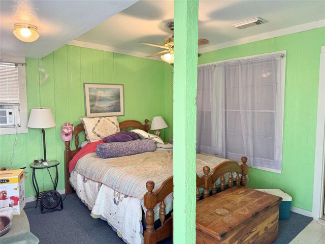 210 Magnolia Cove, Onalaska, TX 77360