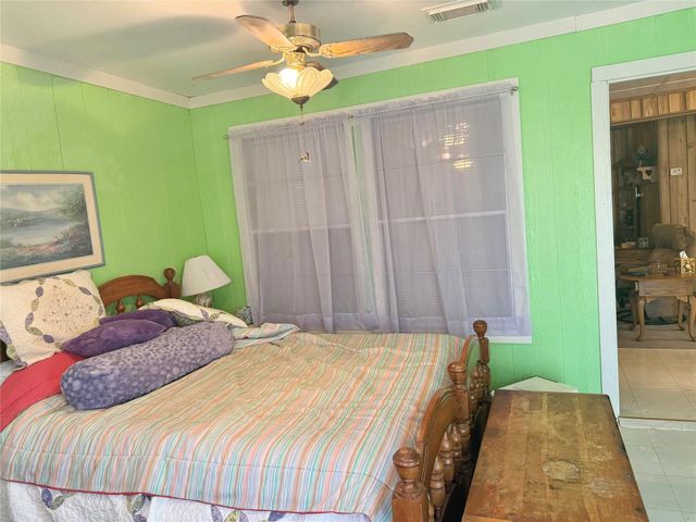 210 Magnolia Cove, Onalaska, TX 77360