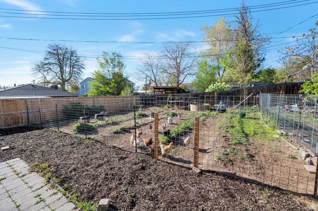 2457 E 2100 S, Salt Lake City, UT 84109