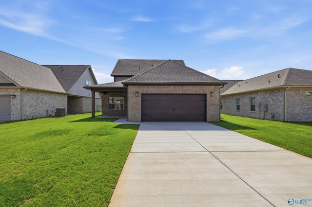 17426 Brooklawn Street, Athens, AL 35611