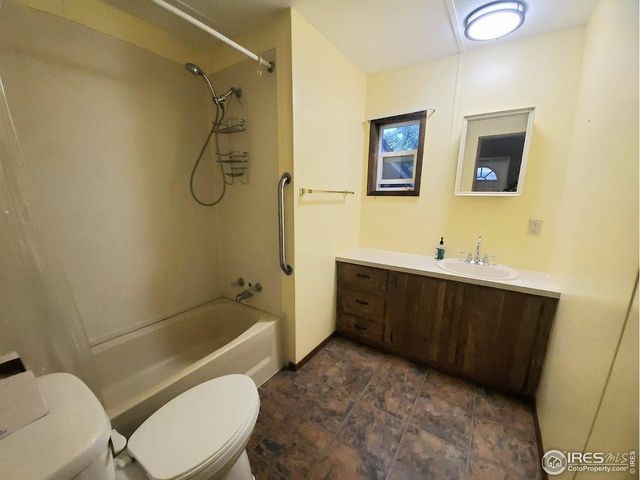 1166 Madison Ave 71, Loveland, CO 80537