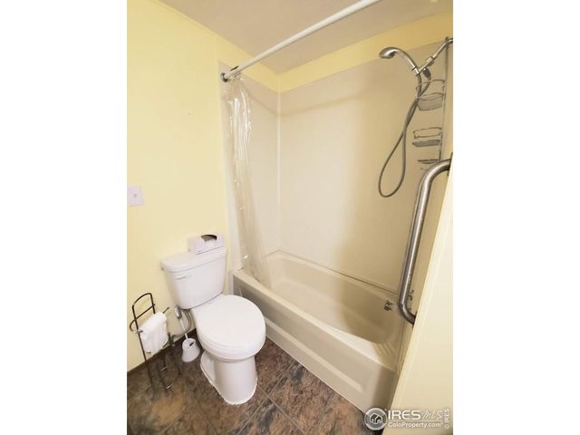 1166 Madison Ave 71, Loveland, CO 80537