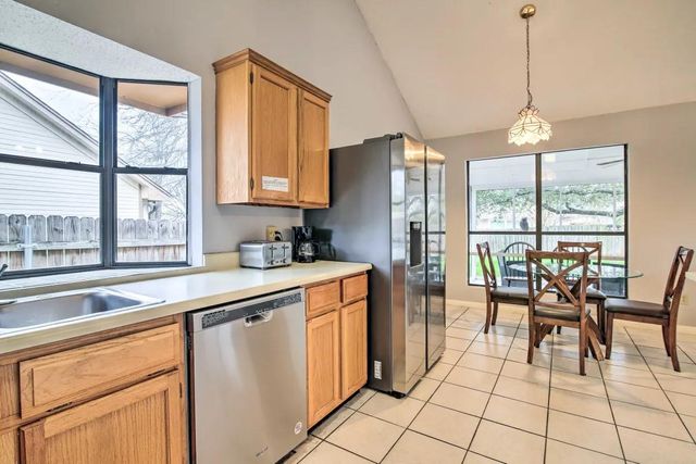906 Elmwood TRL, Cedar Park, TX 78613