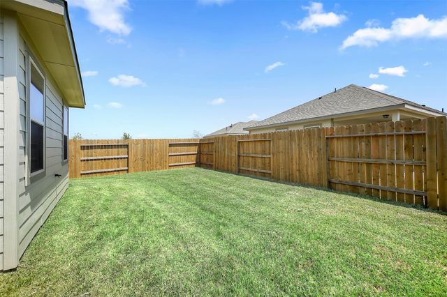 2210 Windy Grove Drive, Texas City, TX 77568