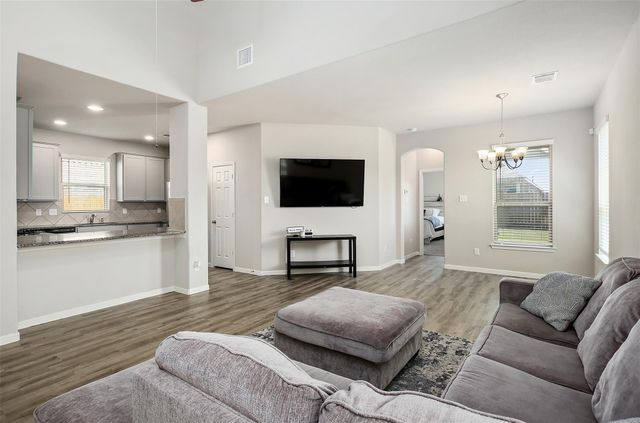 2210 Windy Grove Drive, Texas City, TX 77568